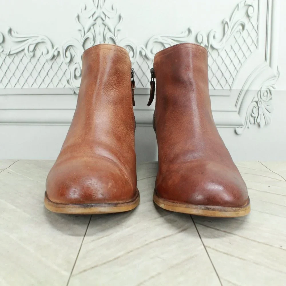 Clarks Maypearl Ramie Brown Leather Zip Block Heel Ankle Booties Size 8.5 Wide - Picture 4 of 9